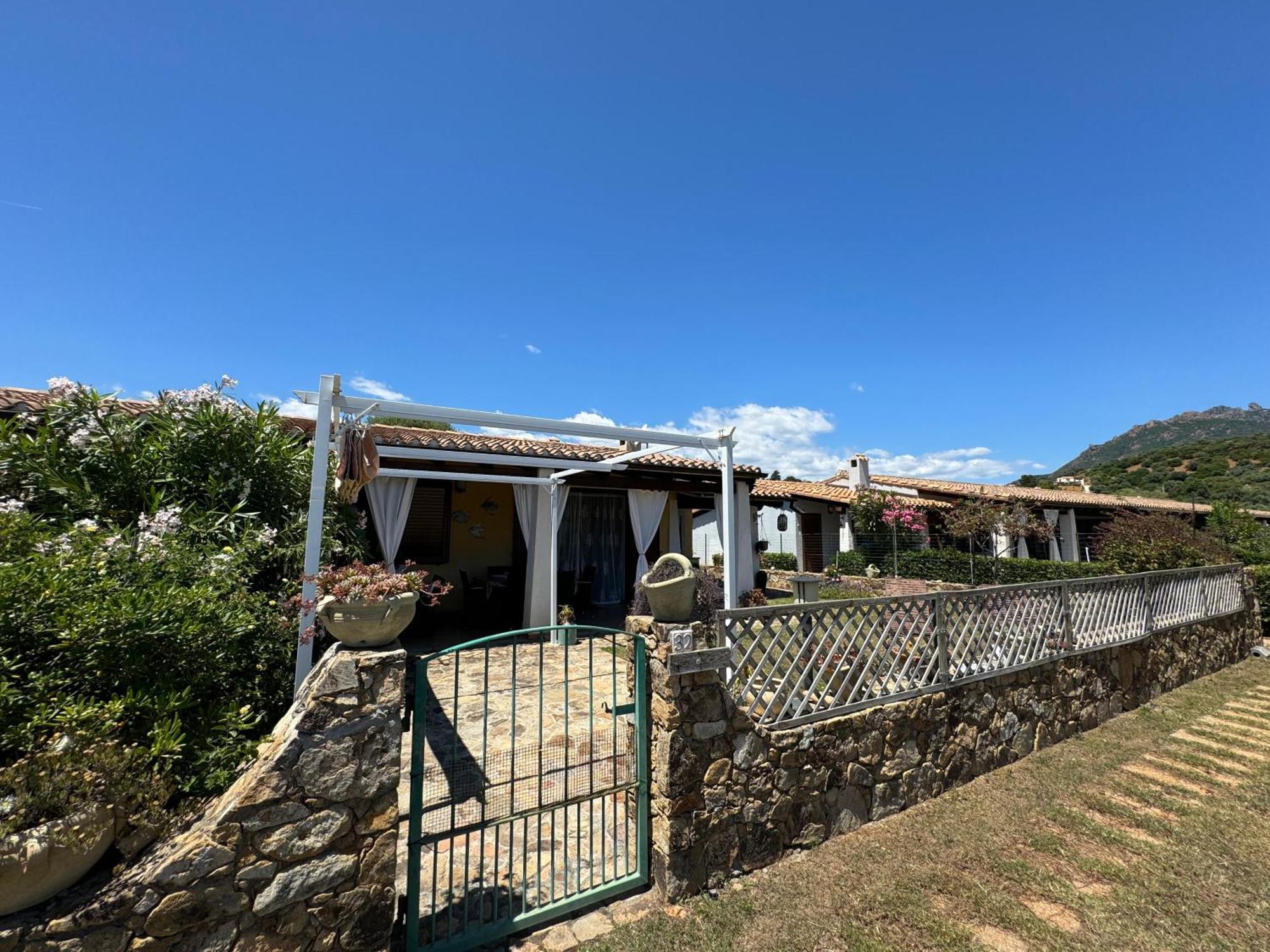 Casa Vacanze Con Piscina E Vista Mare Esclusiva Per Coppie E Famiglie, Relax E Tranquillita Tertenìa Extérieur photo